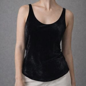 Loft Black Velvet Cami Tank Top 6 Sleeveless Scoop Neck Soft Stretch Vamp